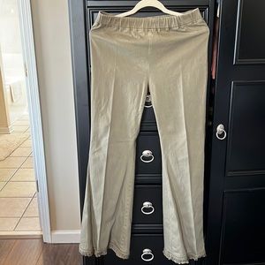 Umgee XL olive flare stretch jeans